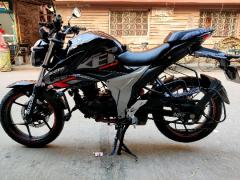 Suzuki Gixxer (ABS)